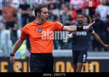 Torino, Italien. Mai 2024. Schiedsrichter beim Fußball-Spiel der Serie A zwischen Juventus und Salernitana im Allianz-Stadion in Turin, Italien - Sonntag, 12. Mai 2024. Sport - Fußball . (Foto: Tano Pecoraro/Lapresse) Credit: LaPresse/Alamy Live News Stockfoto