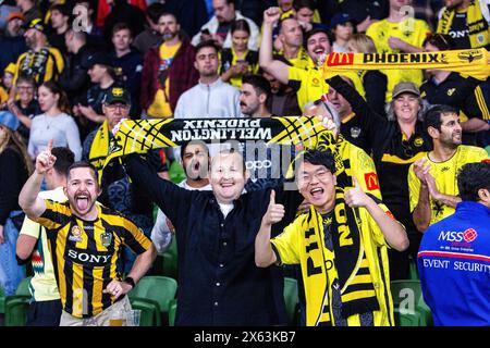 Melbourne, Australien, 12. Mai 2024. Fans von Wellington Phoenix beim Isuzu Ute A-League Männer Semi-Final First Leg Football Match zwischen Melbourne Victory FC und Wellington Phoenix FC im AAMI Park am 12. Mai 2024 in Melbourne, Australien. Quelle: Santanu Banik/Speed Media/Alamy Live News Stockfoto