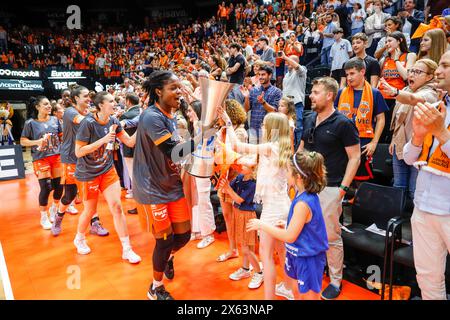 Nadia Fingall von Valencia Basket Women feiert den Sieg in La Liga Endesa femenina Stockfoto