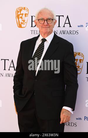 London, Großbritannien. 12. Mai 2024. Jonathan Pryce nahm an den BAFTA TV Awards 2024 in der Royal Festival Hall in London Teil. Das Foto sollte lauten: Matt Crossick/Alamy Live News Stockfoto