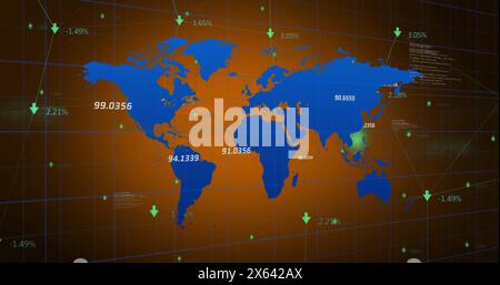 Bild der Verarbeitung von Finanzdaten und Pfeile über der Weltkarte Stockfoto