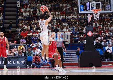 Mailand, Italien. Mai 2024. Quinn Ellis (Dolomiti Energia Trento) während der Playoff - EA7 Emporio Armani Milano vs Dolomiti Energia Trento, italienische Basketball Serie A Spiel in Mailand, Italien, 12. Mai 2024 Credit: Independent Photo Agency/Alamy Live News Stockfoto