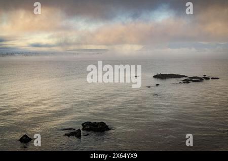 Yellowstone Lake at Sunrise im Yellowstone National Park, USA Stockfoto