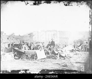 Keedysville, MD., Umgebung. Verwundete der Konföderierten in Smith's Barn, mit Dr. Anson Hurd, 14th Indiana Volunteers, in Anwesenheit von Civil war Photographs 1861-1865 Stockfoto