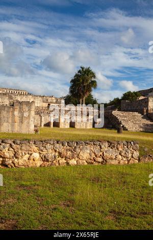 Majestätische Kabah Ruinen, Mexiko. Die Kabah-Ruinen waren ein Schiffswrack Stockfoto