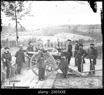 Atlanta, General William T. Sherman, gestützt auf Waffenbruch, und Stab von Federal Fort No. 7, Civil war Photographs 1861-1865 Stockfoto