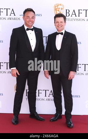 Anthony McPartlin und Declan Donneley bei der Verleihung der BAFTA TV Awards 2024 in der Royal Festival Hall. London, 12.05.2024 *** Anthony McPartlin und Declan Donneley bei den BAFTA TV Awards 2024 in der Royal Festival Hall London, 12 05 2024 Foto:XS.xVasx/xFuturexImagex bafta tv 4887 Stockfoto