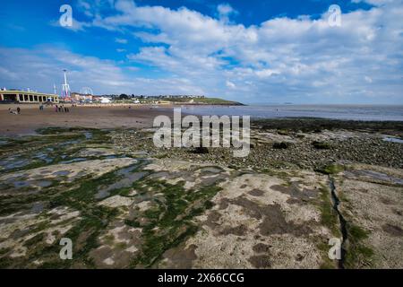 Whitmore Bay Beach auf Barry Island in Wales im Frühjahr Stockfoto