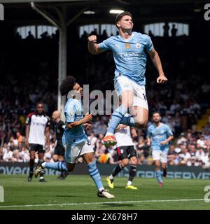 Julian Alvarez aus Manchester City feiert, nachdem er am Samstag, den 11. Mai 2024, im Londoner Craven Cottage im Premier League-Spiel zwischen Fulham und Manchester City einen Torschuss aus dem Elfmeterschießen erzielte. (Foto: Federico Maranesi | MI News) Stockfoto