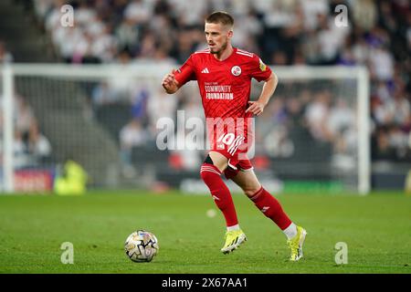 Ronan Darcy von Crawley Town im Halbfinale der Sky Bet League Two, im zweiten Legspiel im Stadium MK, Milton Keynes. Bilddatum: Samstag, 11. Mai 2024. Stockfoto