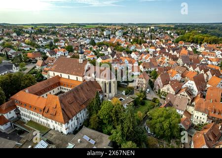 Stadtansicht von Bad Wimpfen und der Dominikanerkirche aus der Luft, Kraichgau, Baden-Württemberg, Deutschland Stockfoto