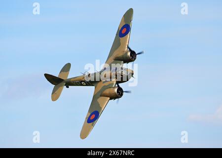 Bristol Blenheim Mk.1F L6739 wird auf der Shuttleworth Collection Old Warden Best of British Air Show im Mai 2024 gezeigt Stockfoto