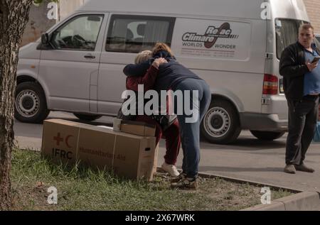 Charkiv, Ukraine. 13. Mai 2024: Zivilisten, die in Wovchansk und den umliegenden Regionen leben, werden aus ihren Häusern evakuiert. Russland versucht am 13. Mai 2024, die Nordukraine wieder einzumarschieren. (Credit Image: © Svet Jacqueline/ZUMA Press Wire) NUR REDAKTIONELLE VERWENDUNG! Nicht für kommerzielle ZWECKE! Quelle: ZUMA Press, Inc./Alamy Live News Stockfoto