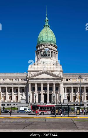 Buenos Aires, Argentinien, Parlament. Der argentinische Kongresspalast (Spanisch: Palacio del Congreso de la Nacion Argentina) in Buenos Aires ist Sitz des argentinischen Nationalkongresses. Das parlamentsgebäude befindet sich im Bezirk Balvanera an der Plaza del Congreso. Stockfoto