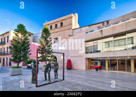 Rathaus, Hausfassade, Kunstwerk, Viertel, Fassade, Architektur, Elche-Bezirk, Provinz Alicante, Autonomie Valencia, Spanien, Stockfoto
