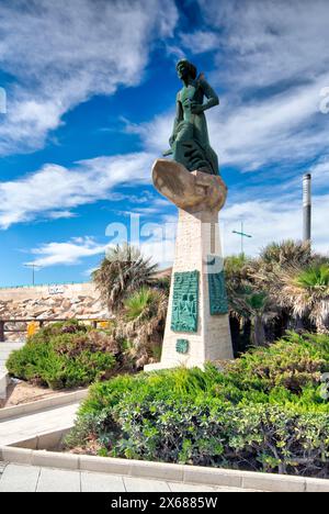 El Hombre del Mar, Statue, Paseo Maritimo Juan Aparicio, Playa del Cura, Kunstwerk, Denkmal, Torrevieja, Alicante, Valencianische Gemeinschaft, Spanien, Stockfoto