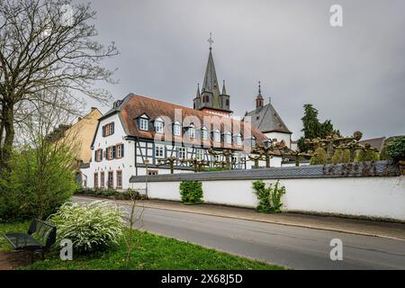 Historisches Stadtzentrum in Oestrich (Rheingau), Hessen, Deutschland Stockfoto