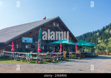 Mellau, Almrestaurant Wurzachalpe, im Bregenzerwaldgebirge im Bregenzerwald, Vorarlberg, Österreich Stockfoto
