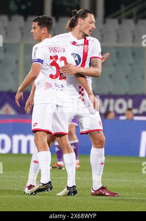 Florenz, Italien. Mai 2024. Monzas Milan Djuric feiert, nachdem er das Tor von 0-1 während des Fußballspiels der Serie A zwischen Fiorentina und Monza im Artemio Franchi-Stadion in der Mitte Italiens erzielte - Montag, den 13. Juni 2024. Sport - Fußball (Foto: Marco Bucco/La Presse) Credit: LaPresse/Alamy Live News Stockfoto