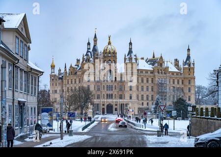 Schloss Schwerin in der Winterhauptstadt Schwerin, Mecklenburg-Vorpommern Stockfoto