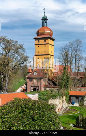 Dinkelsbühl, das Segringer Tor, das nach dem Dreißigjährigen Krieg 1649 zusammenbrach, wurde 1655 im barocken Stil wiederaufgebaut Stockfoto