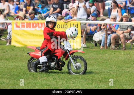 11. Mai 2024 das Imps-Motorradausstellungsteam trat auf der Nottinghamshire County Show vor Stockfoto