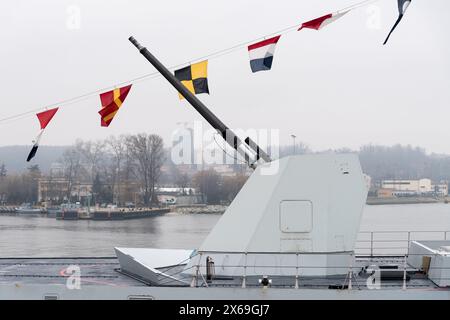 Italienisch ITS Luigi Rizzo F595 eine Fregatte der Carlo Bergamini-Klasse im Hafen von Gdynia, Polen © Wojciech Strozyk / Alamy Stock Photo Stockfoto