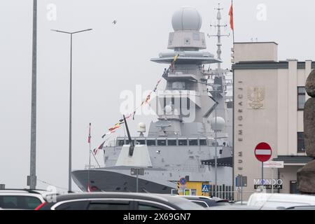 Italienisch ITS Luigi Rizzo F595 eine Fregatte der Carlo Bergamini-Klasse im Hafen von Gdynia, Polen © Wojciech Strozyk / Alamy Stock Photo Stockfoto