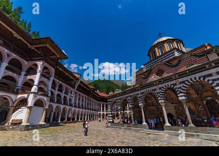 Das Rila-Kloster ist das größte östlich-orthodoxe Kloster im Rila-Gebirge, Bulgarien Stockfoto