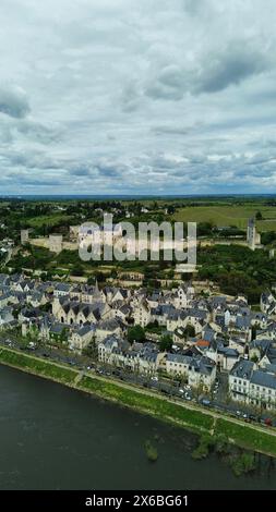 Drohnenfoto Chinon Königliche Festung Frankreich Europa Stockfoto