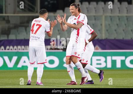 Florenz, Italien. Mai 2024. Monzas Milan Djuric feiert, nachdem er das Tor von 0-1 während des Fußballspiels der Serie A zwischen Fiorentina und Monza im Artemio Franchi-Stadion in der Mitte Italiens erzielte - Montag, den 13. Juni 2024. Sport - Fußball (Foto: Marco Bucco/La Presse) Credit: LaPresse/Alamy Live News Stockfoto