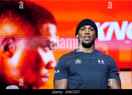 Aktenfoto vom 15.01.2024 von Anthony Joshua. Frank Warren bezweifelt, dass der sehnsüchtig erwartete All-British-Showdown zwischen Tyson Fury und Anthony Joshua vor Februar nächsten Jahres stattfinden kann. Ausgabedatum: Dienstag, 14. Mai 2024. Stockfoto