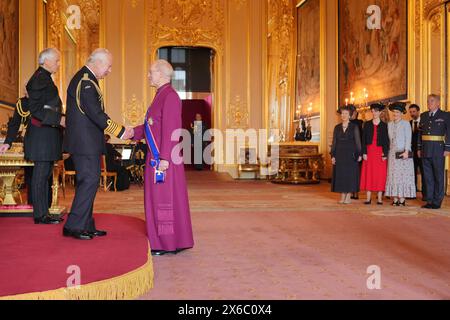 Justin Welby aus London, Erzbischof von Canterbury, wird von König Karl III. In Windsor Castle zum Ritterkreuz des Königlich-viktorianischen Ordens ernannt. Die Ehre würdigt Verdienste anlässlich der Krönung von König Karl III. Und Königin Camilla. Bilddatum: Dienstag, 14. Mai 2024. Stockfoto