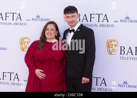 London, Großbritannien. Mai 2024. Jessica Gunning und Richard Gadd von Baby Rentier nehmen am 12. Mai 2024 mit P&O Cruises an den BAFTA Television Awards 2024 in der Royal Festival Hall in Southbank Teil. Quelle: S.A.M./Alamy Live News Stockfoto