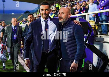 Florenz, Italien - 13.05.2024, der Cheftrainer Raffaele Palladino (AC Monza) und der Cheftrainer Vincenzo Italiano (ACF Fiorentina) während des italienischen Meisterschaftsspiels Serie A zwischen ACF Fiorentina und AC Monza am 13. Mai 2024 im Stadion Artemio Franchi in Florenz, Italien - Credit: Luca Rossini/E-Mage/Alamy Live News Stockfoto