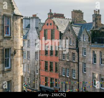 Die alten Häuser in West Bow und Vicoria Street, Edinburgh, Schottland, Großbritannien. Stockfoto