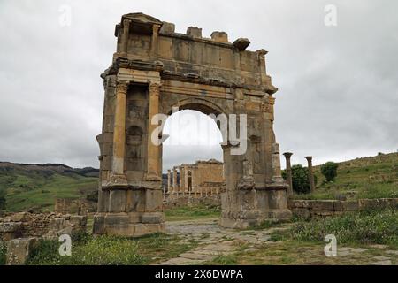 Die Außenseite des Caracalla-Bogens bei Djemila in Algerien Stockfoto