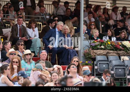 Queen Camilla und Henry Somerset, 12. Duke of Beaufort, bei den Badminton Horse Trials am 12. Mai 2024, Badminton Estate, Vereinigtes Königreich (Foto: Maxime David - MXIMD Pictures) Stockfoto