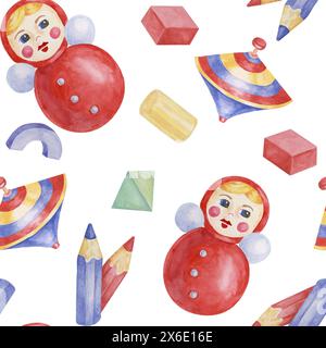 Nahtloses Babymuster mit Roly-Poly-Puppe, Bleistiften und Summtop in Aquarellfarben. Retro Kinderzimmer Spielzeug Ornament handgezeichneter Textildruck für Kinderzimmer, Kindertapete, Verpackung, Geschenk, Scrapbooking Stockfoto