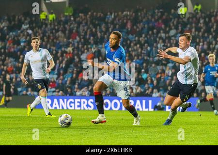 Glasgow, Großbritannien. Mai 2024. Im letzten Heimspiel der schottischen Premiership-Saison spielen die Rangers Dundee im Ibrox Stadium, Glasgow, Schottland. Vor dem Spiel liegen die Rangers 6 Punkte hinter Celtic, die nur einen Punkt benötigen, um den League Cup zu gewinnen, daher ist ein Sieg gegen Dundee zwingend erforderlich. Quelle: Findlay/Alamy Live News Stockfoto