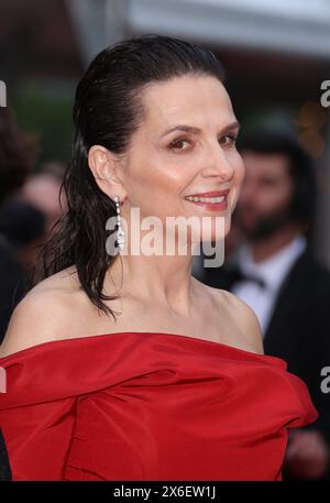 Cannes, Frankreich. Mai 2024. Juliette Binoche nimmt am 77 14. Mai 2024 im Palais des Festivals in Cannes, Frankreich, Teil. Foto: DGP/imageSPACE Credit: Imagespace/Alamy Live News Stockfoto