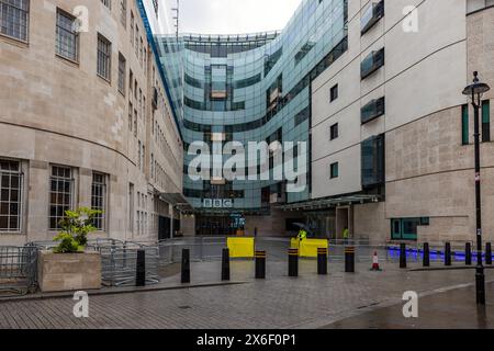 BBC Broadcasting House, London, Sonntag, 28. April 2024. Foto: David Rowland / One-Image.com Stockfoto