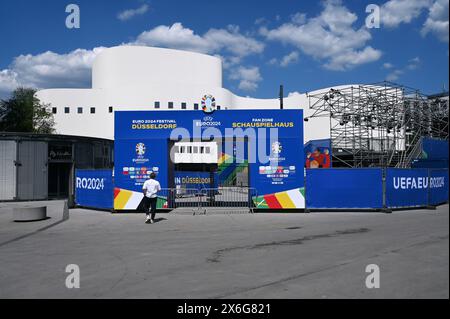 Fußball, Deutschland, Euro 2024, Fanzone im Schauspielhaus Düsseldorf Stockfoto