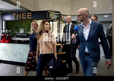 DIE HAAG-Dilan Yesilgoz (VVD) kommt zu den Formationsgesprächen zwischen den PVV-, VVD-, NSC- und BBB-Fraktionen. Es ist der letzte Tag, an dem sich die bildenden Parteien einigen können. ANP KOEN VAN WEEL niederlande aus - belgien aus Stockfoto