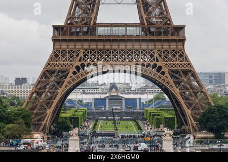 AUSTRAGUNGSORT DES OLYMPISCHEN WETTBEWERBS PARIS 2024 INSTALLATION CHAMP DE MARS PARIS Stockfoto