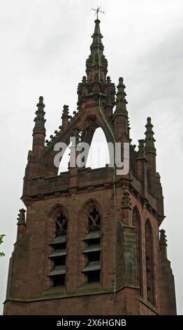 Church Tower, Kelvinbridge Parish Church; Glasgow; Schottland, Vereinigtes Königreich - Roter Sandstein, neogotische Gebäude, Stockfoto