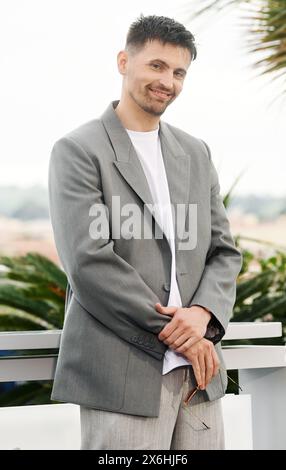 Cannes, Frankreich. Mai 2024. Der französische Schauspieler Raphael Quenard nimmt am 77 Mittwoch, den 15. Mai 2024, am 2. Akt des Filmfestivals in Cannes Teil. Foto: Rune Hellestad/ Credit: UPI/Alamy Live News Stockfoto