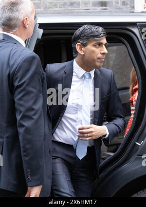 London, Großbritannien. Mai 2024. Rishi Sunak, Premierminister, kehrt nach Downing Street 10 zurück. Quelle: Ian Davidson/Alamy Live News Stockfoto