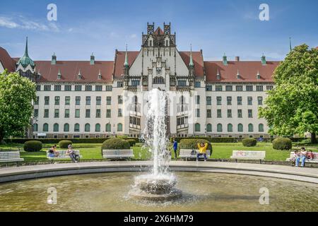 Amtsgericht Wedding, Brunnenplatz, Gesundbrunnen, Mitte, Berlin, Deutschland *** Amtsgericht Wedding, Brunnenplatz, Gesundbrunnen, Mitte, Berlin, Deutschland Stockfoto