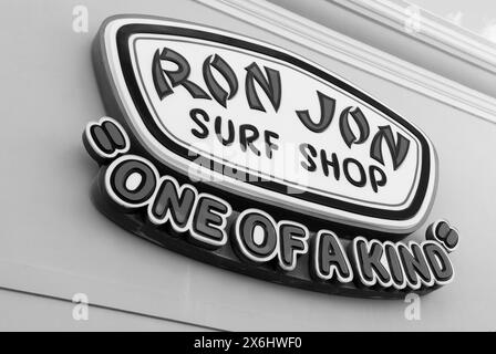 Ron Jon Surf Shop Schild in Cocoa Beach, Florida, USA. Stockfoto